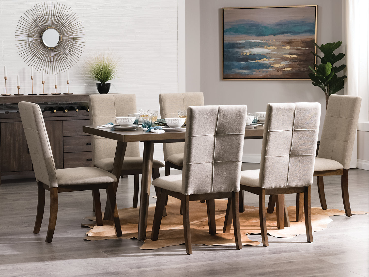 Chelsea Dining Chair with Linen-Look Fabric - Taupe | Chaise de salle à manger Chelsea en tissu d’apparence lin - taupe