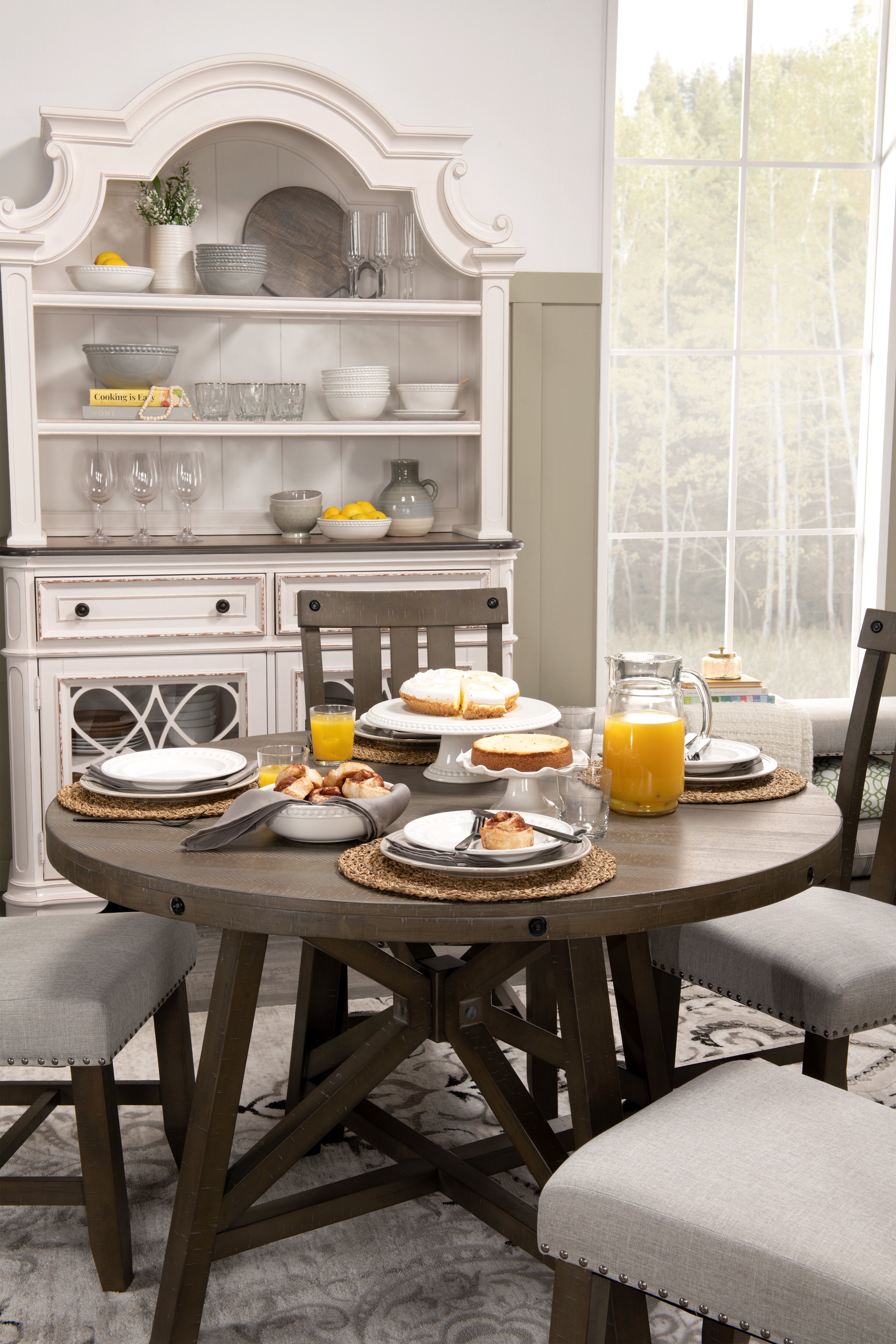 Alto Round Dining Table with 48-66"W Extension, Trestle Base - Grey | Table de salle à manger ronde Alto de 48 po à 66 po avec rallonge et base à tréteaux - grise