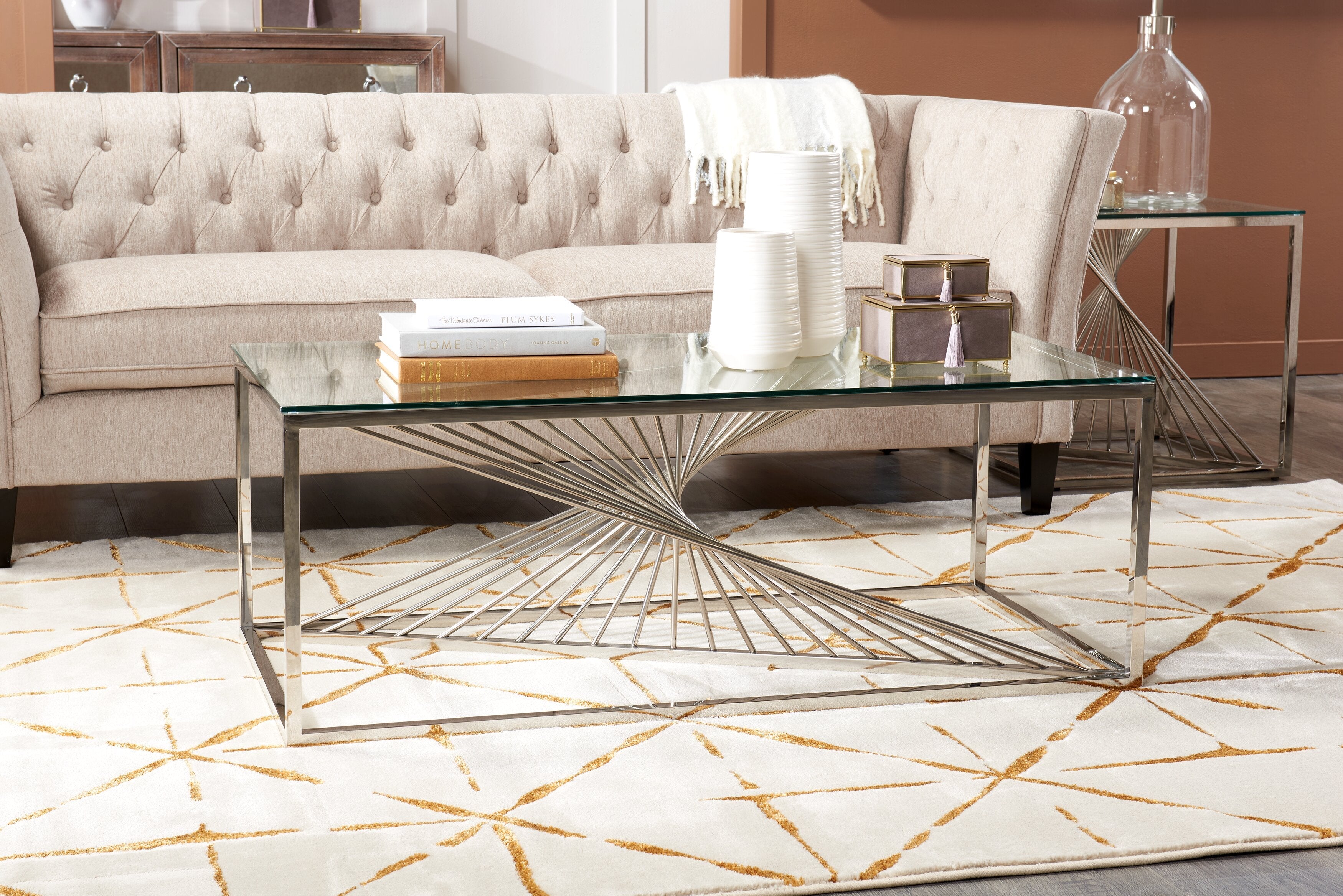 Andreas 47.25" Modern Glass Top Coffee Table - Silver with Chrome Metal Base|Table à café moderne Andreas de 47,25 po avec dessus en verre - argentée avec base en métal chromé