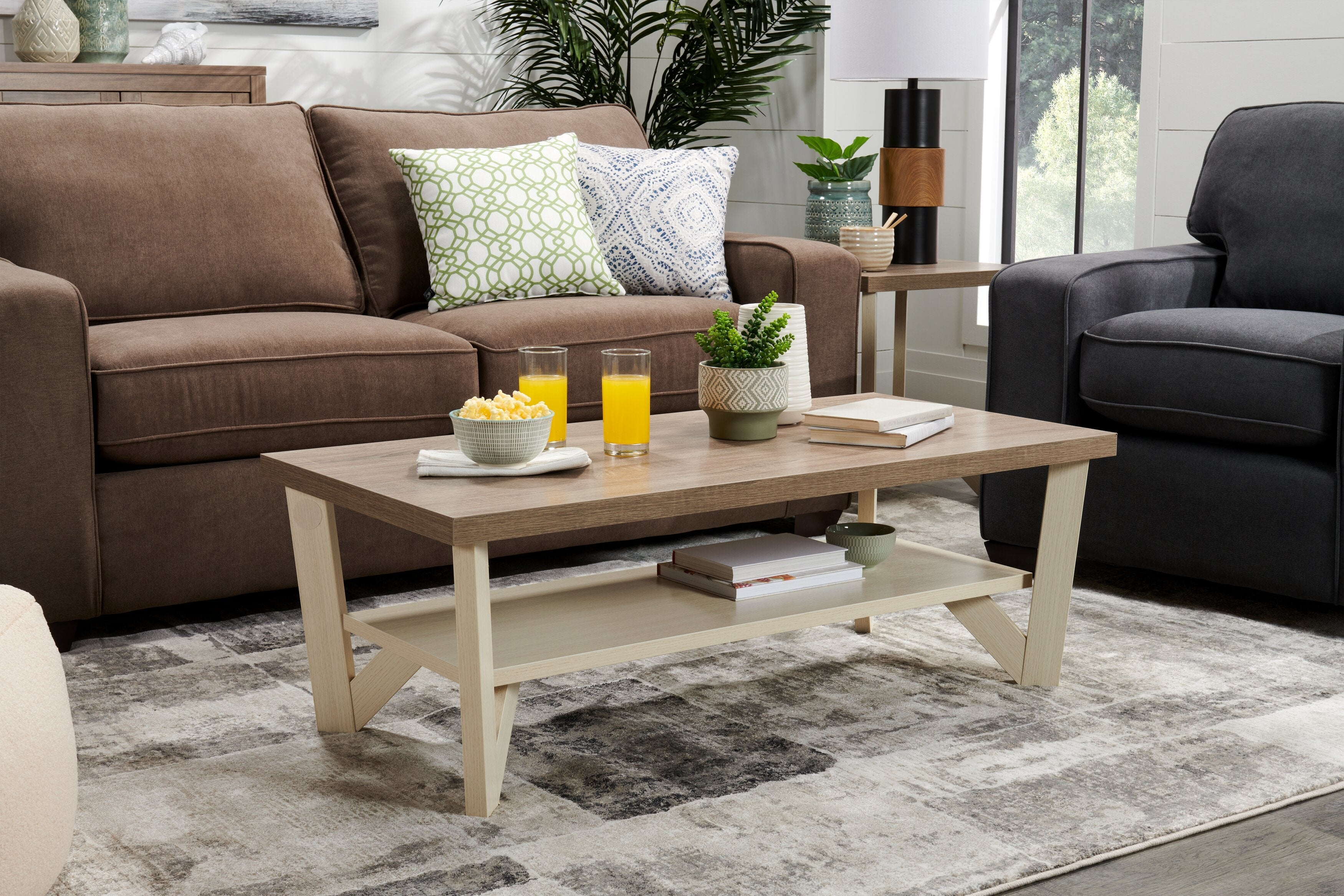Arika 47.5" Modern 3-Pack Coffee + 2 End Tables with Shelf - Ivory |Ensemble 3 tables modernes Arika de 47,5 po (table à café et 2 tables de bout) avec tablette - ivoire