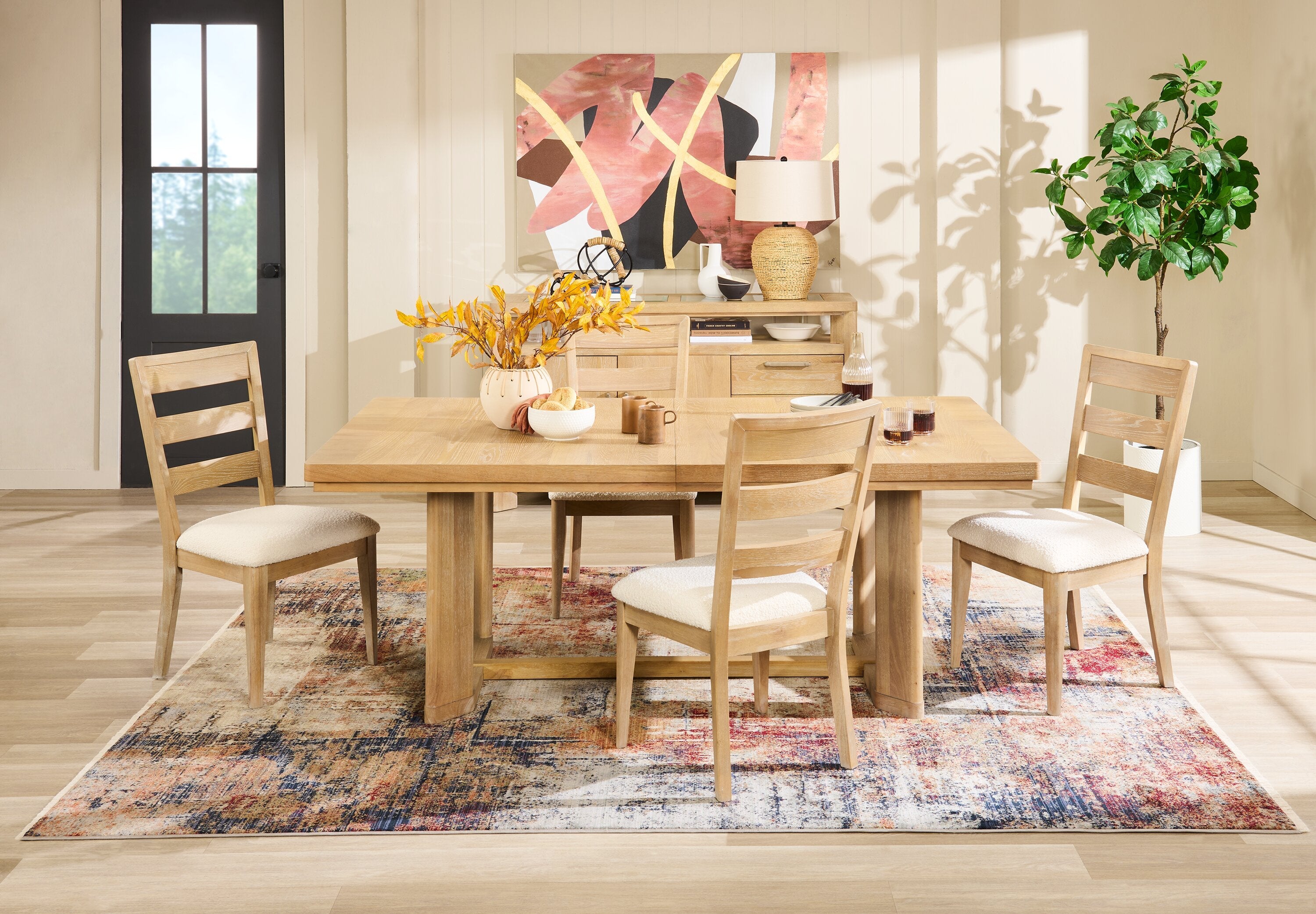 Aspen Dining Table with 80-104" Extension, Trestle Base - Natural | Table de salle à manger Aspen de 80 po à 104 po à rallonge et base à tréteaux - naturelle