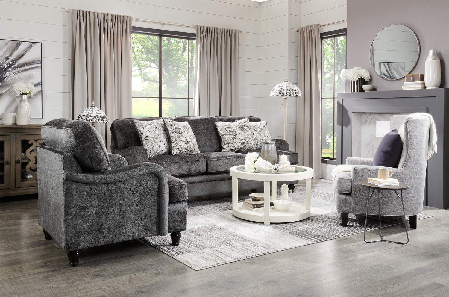 Made in Canada Bellmont 89" Chenille Fabric Sofa with Reversible Cushions and Wood Legs - Charcoal Grey | Sofa Bellmont de 89 po fabriqué au Canada en tissu de chenille avec coussins réversibles et pattes en bois - gris anthracite