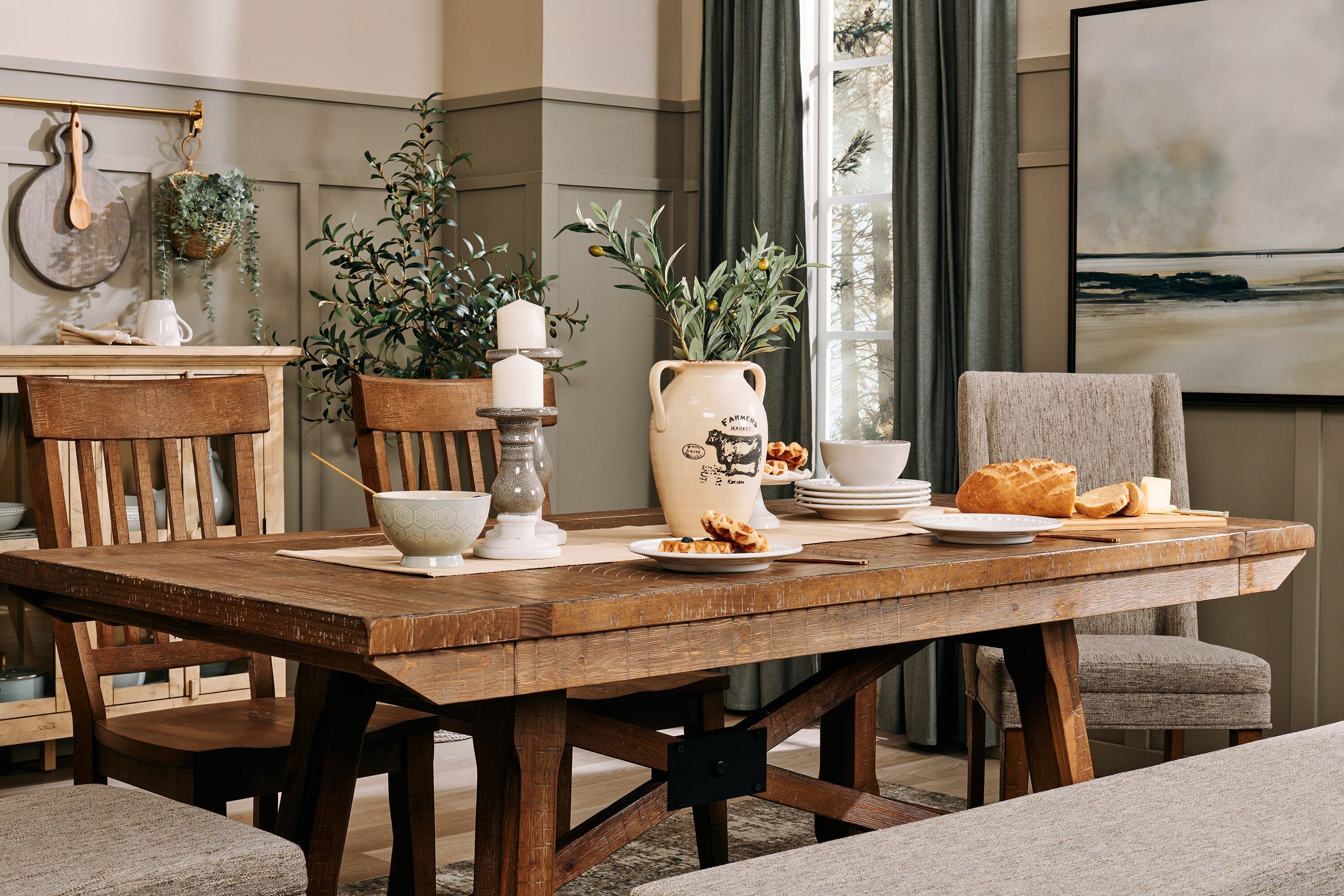 Cedar Dining Table, Pine Wood, Trestle-Base, 72.07"W - Brown | Table de salle à manger Cedar de 72,07 po (L) en pin avec base à tréteaux - brune