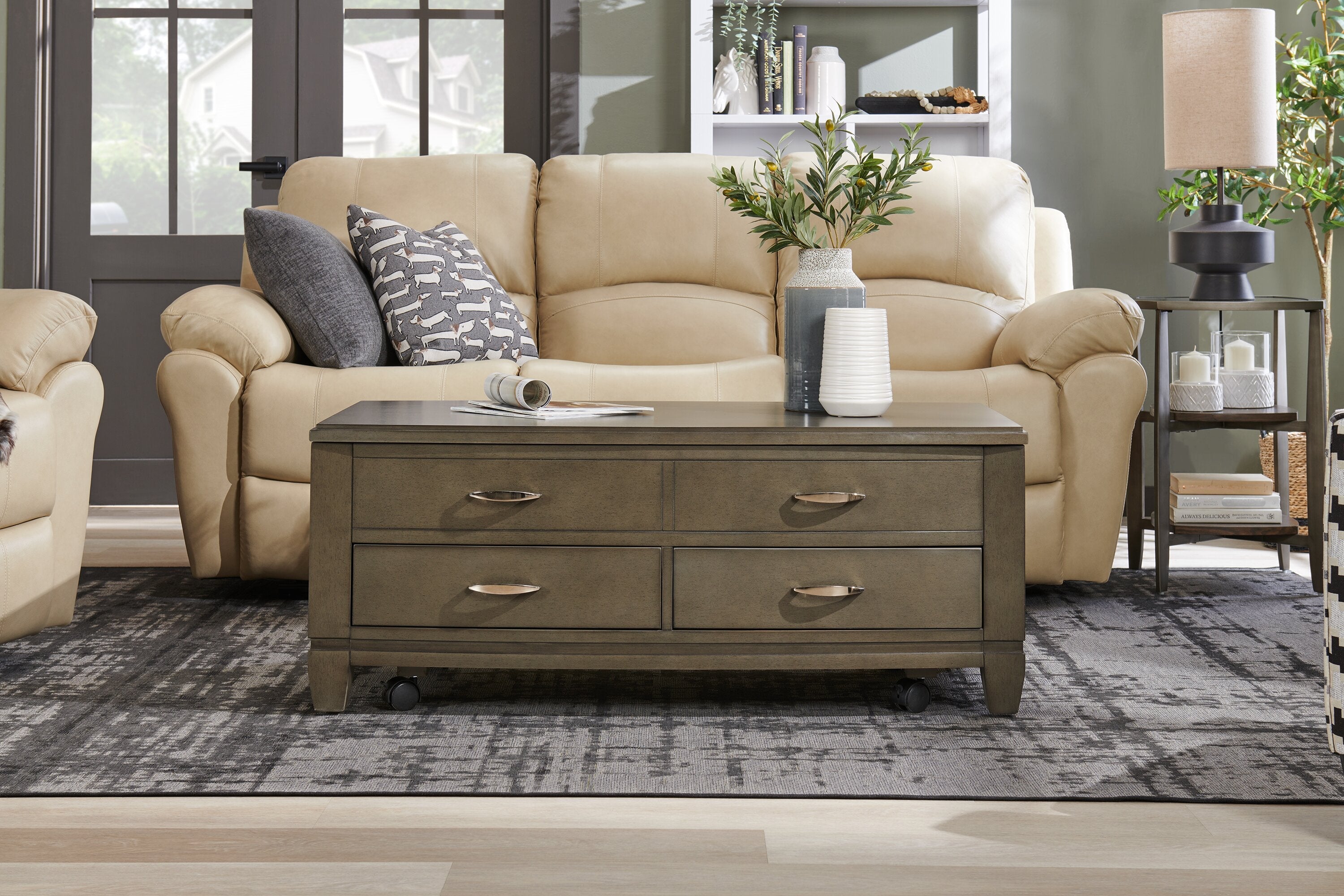 Downtown  48" Modern Lift Top Coffee Table with Storage and Casters - Grey Brown Wood|Table à café moderne Downtown de 48 po avec dessus relevable, rangement et roulettes - bois gris-brun