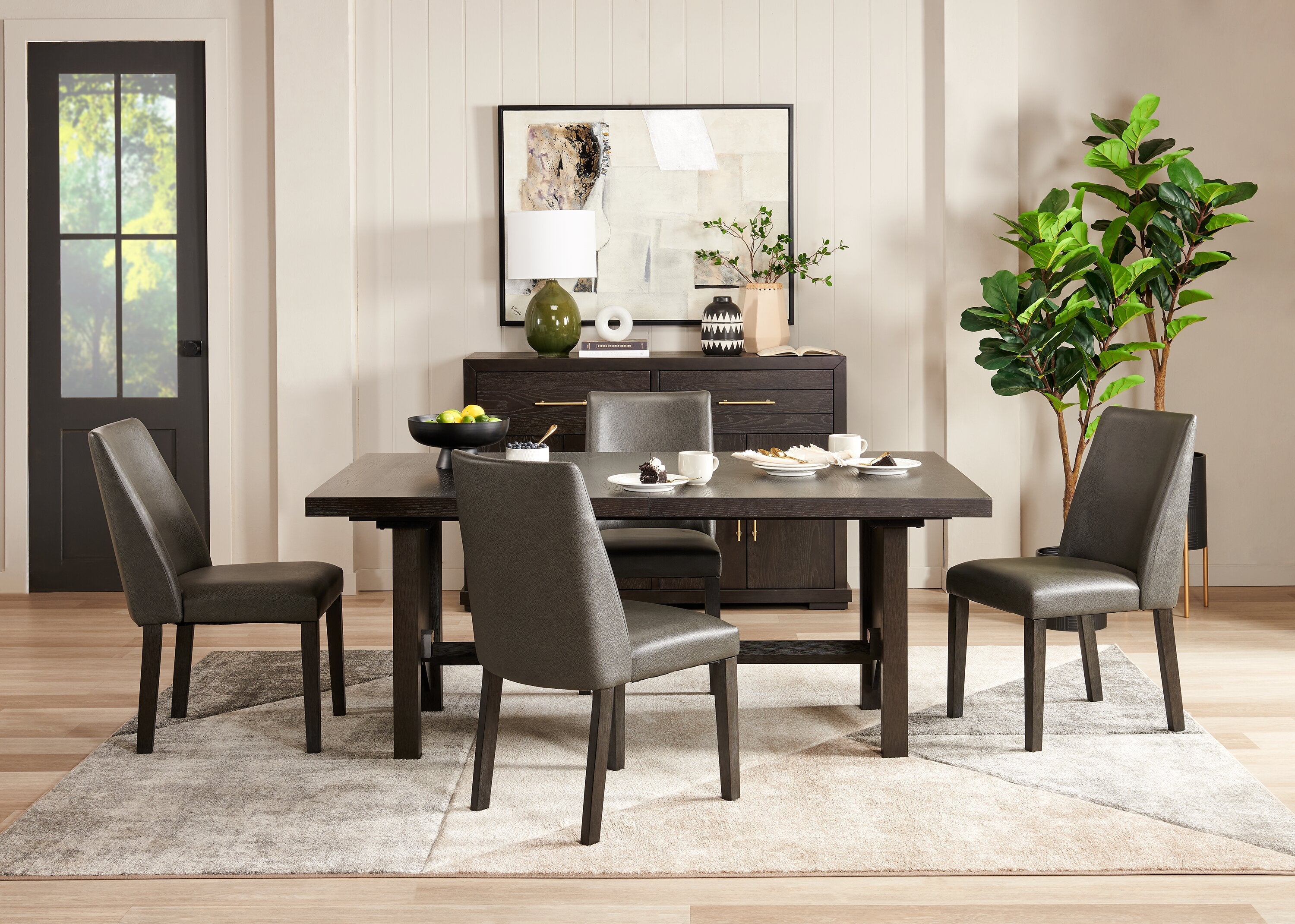 Emery Dining Chair with Vegan-Leather Fabric - Brown | Chaise de salle à manger Emery en tissu de cuir végétalien - brune