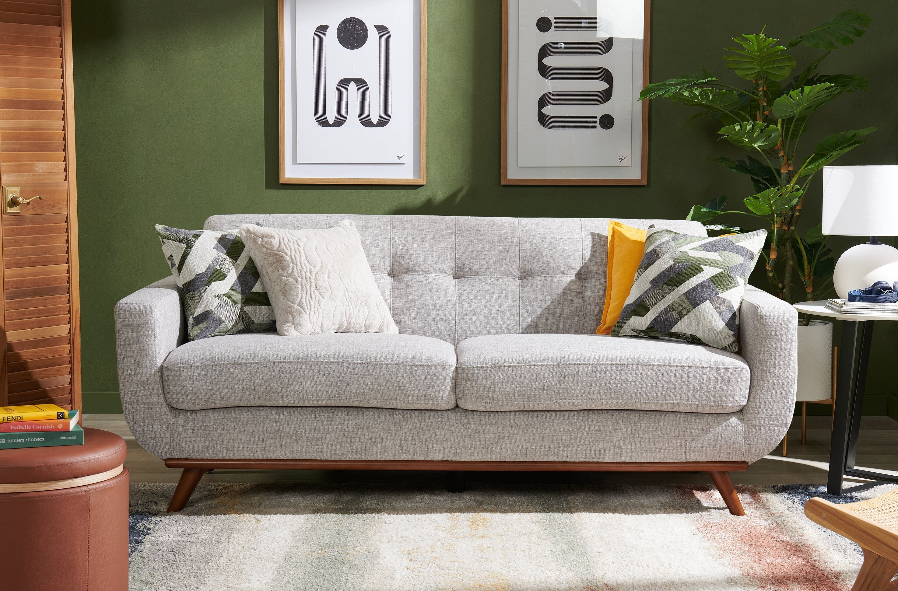 Kort & Co. Freeman 80” Linen-Look Fabric Condo Size Sofa with Wood Legs - Dove White | Sofa Freeman de Kort & Co. de 80 po de format condo en tissu d’apparence lin avec base et pattes en bois - blanc colombe