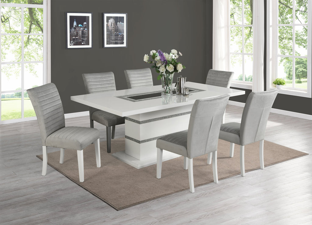 Garbo Dining Chair with Velvet Fabric, Wood - Grey | Chaise de salle à manger Garbo en tissu de velours et en bois - grise