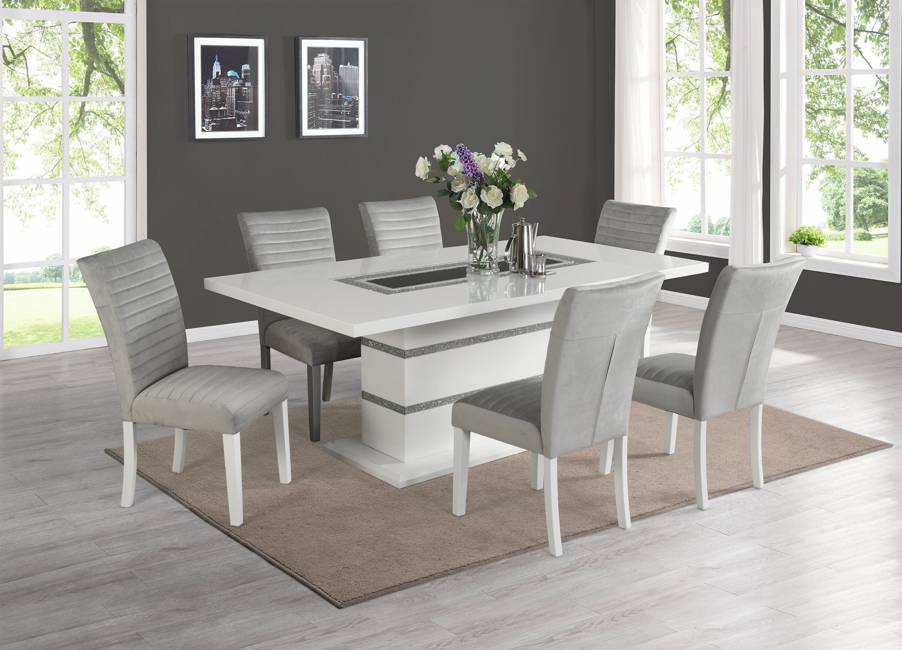 Garbo Dining Chair with Velvet Fabric, Wood - Grey | Chaise de salle à manger Garbo en tissu de velours et en bois - grise