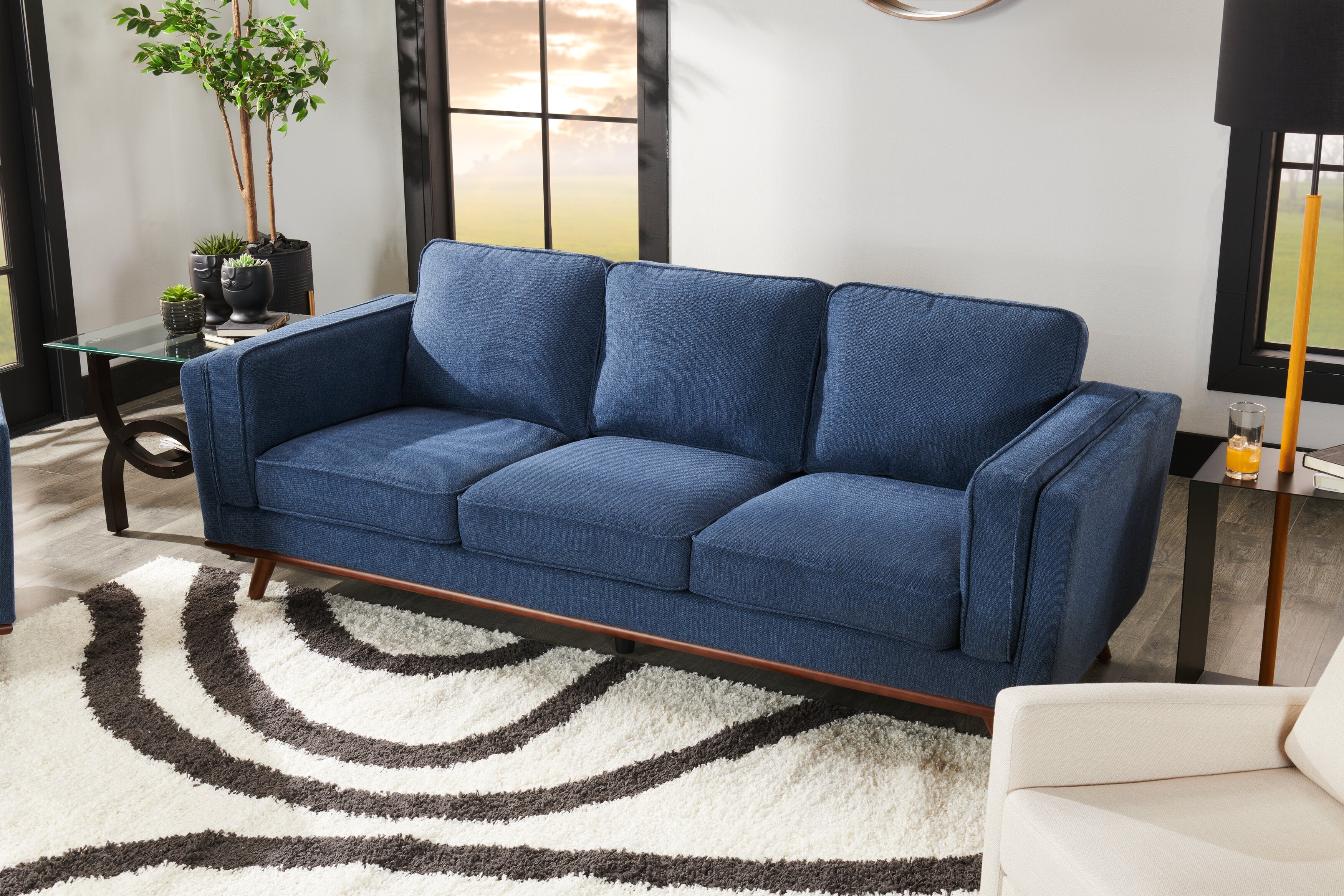 Kort & Co. Kassia 90.6" Linen-Look Fabric Sofa with Wood Base and Legs - Blue | Sofa Kassia de Kort & Co. de 90,6 po en tissu d’apparence lin avec base et pattes en bois - bleu