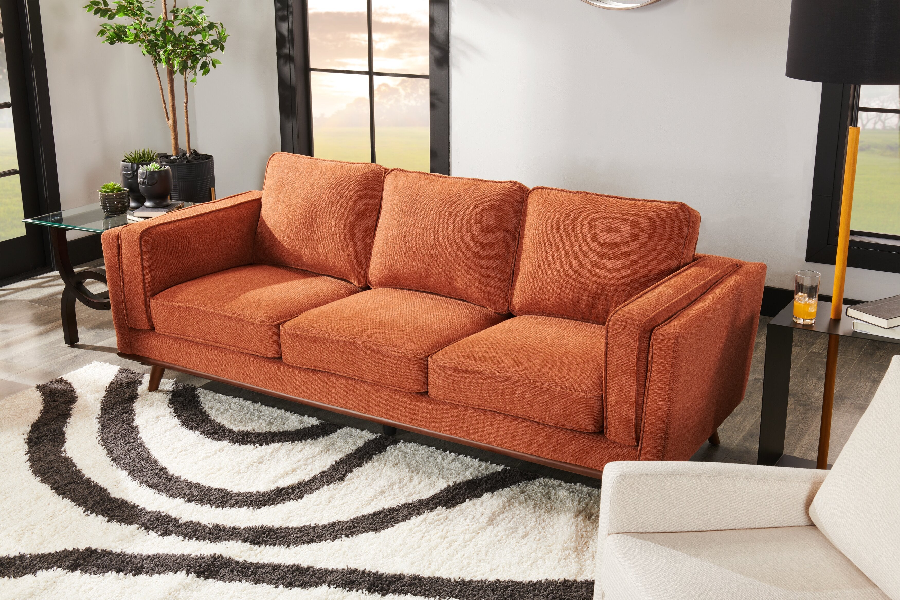 Kort & Co. Kassia 90.6" Linen-Look Fabric Sofa with Wood Base and Legs - Orange | Sofa Kassia de Kort & Co. de 90,6 po en tissu d’apparence lin avec base et pattes en bois - orange