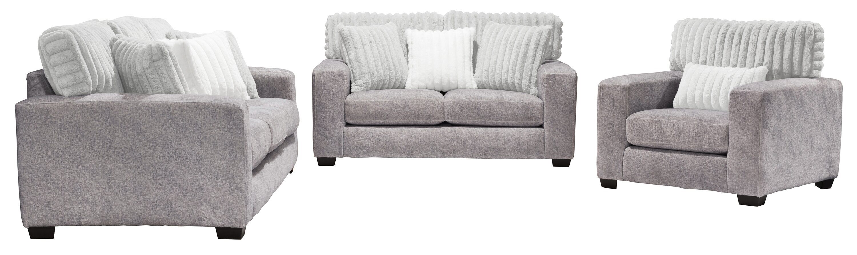 Made in Canada Koda 92" Chenille and Faux Fur Fabric Sofa with Removable Cushions - Plush Paloma Grey | Sofa Koda de 92 po fabriqué au Canada en tissu de chenille et de fausse fourrure avec coussins amovibles - gris Paloma luxueux