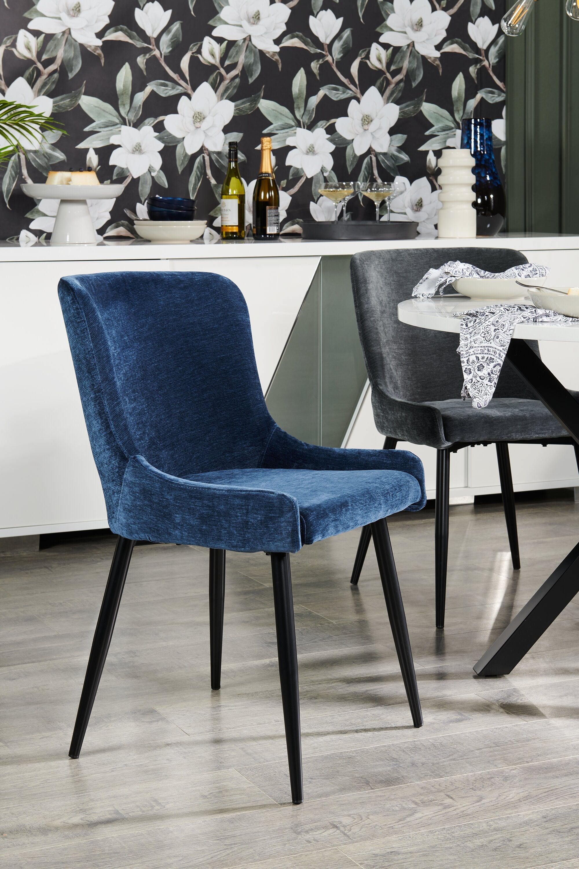 Lexi Dining Chair with Velvet-Look Fabric, Metal - Blue | Chaise de salle à manger Lexi en tissu d’apparence velours et en métal - bleue