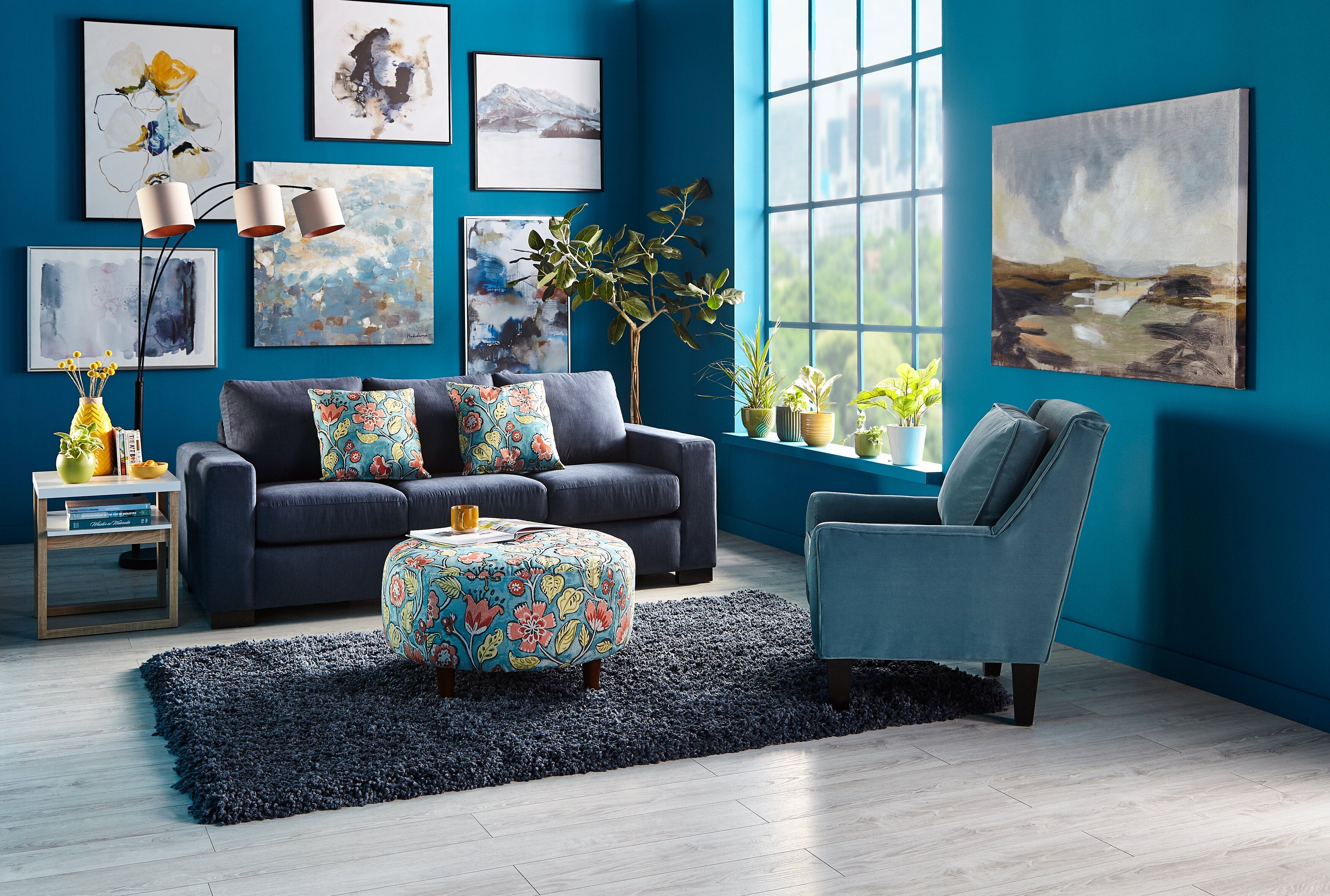 Made in Canada Customizable Sofa Lab Track 85" Linen-Look Fabric Sofa with Track Arms - Pax Navy Blue | Sofa Track de Sofa Lab de 85 po fabriqué au Canada en tissu d’apparence lin avec accoudoirs rectilignes - bleu Pax Navy | TR103149