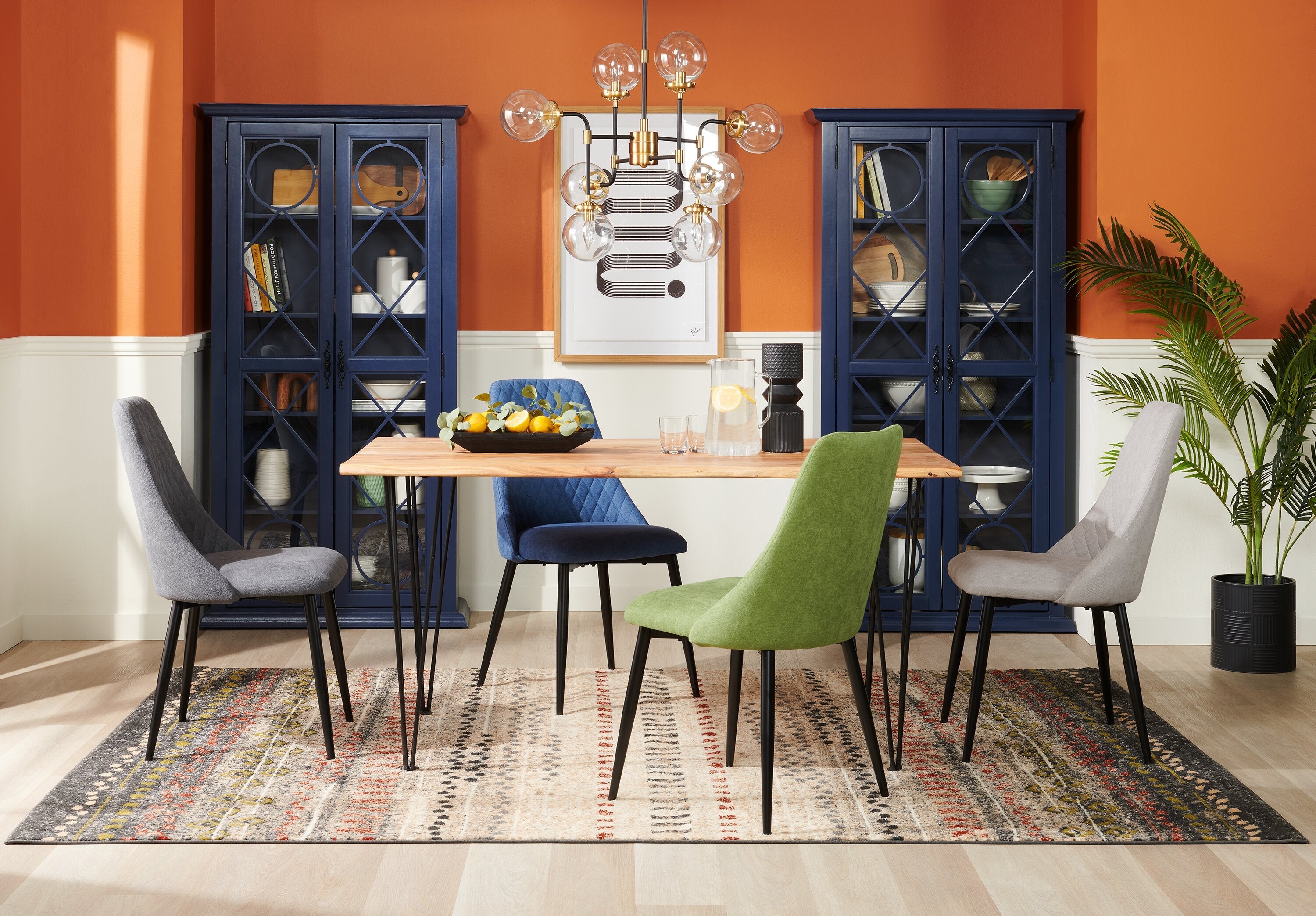Miya Dining Chair with Polyester Fabric, Metal - Charcoal | Chaise de salle à manger Miya en tissu de polyester et en métal - anthracite