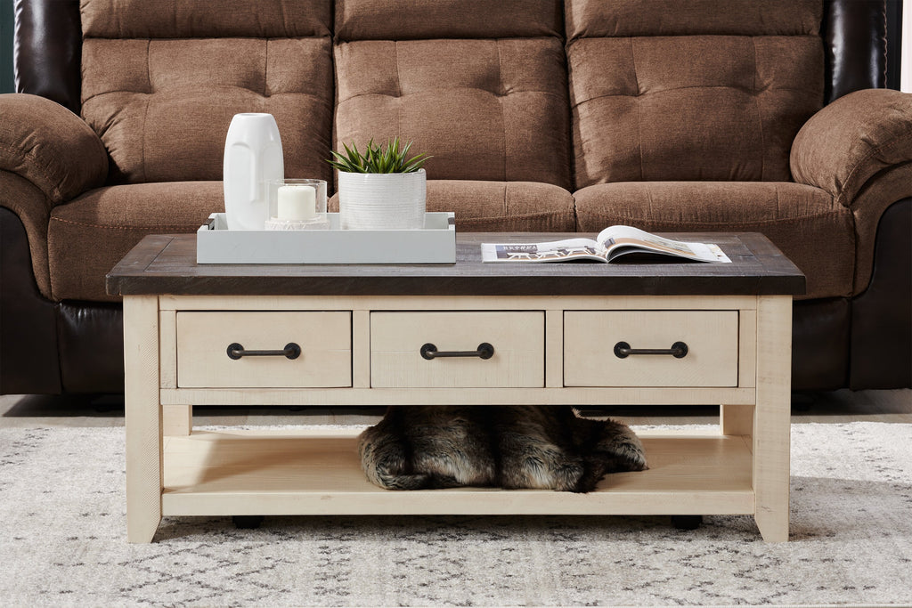 Morgan 48" Rustic Coffee Table With Storage, Shelf and Casters - White with Reclaimed Wood|Table à café rustique Morgan de 48 po avec rangement, tablette et roulettes - blanche avec bois recyclé