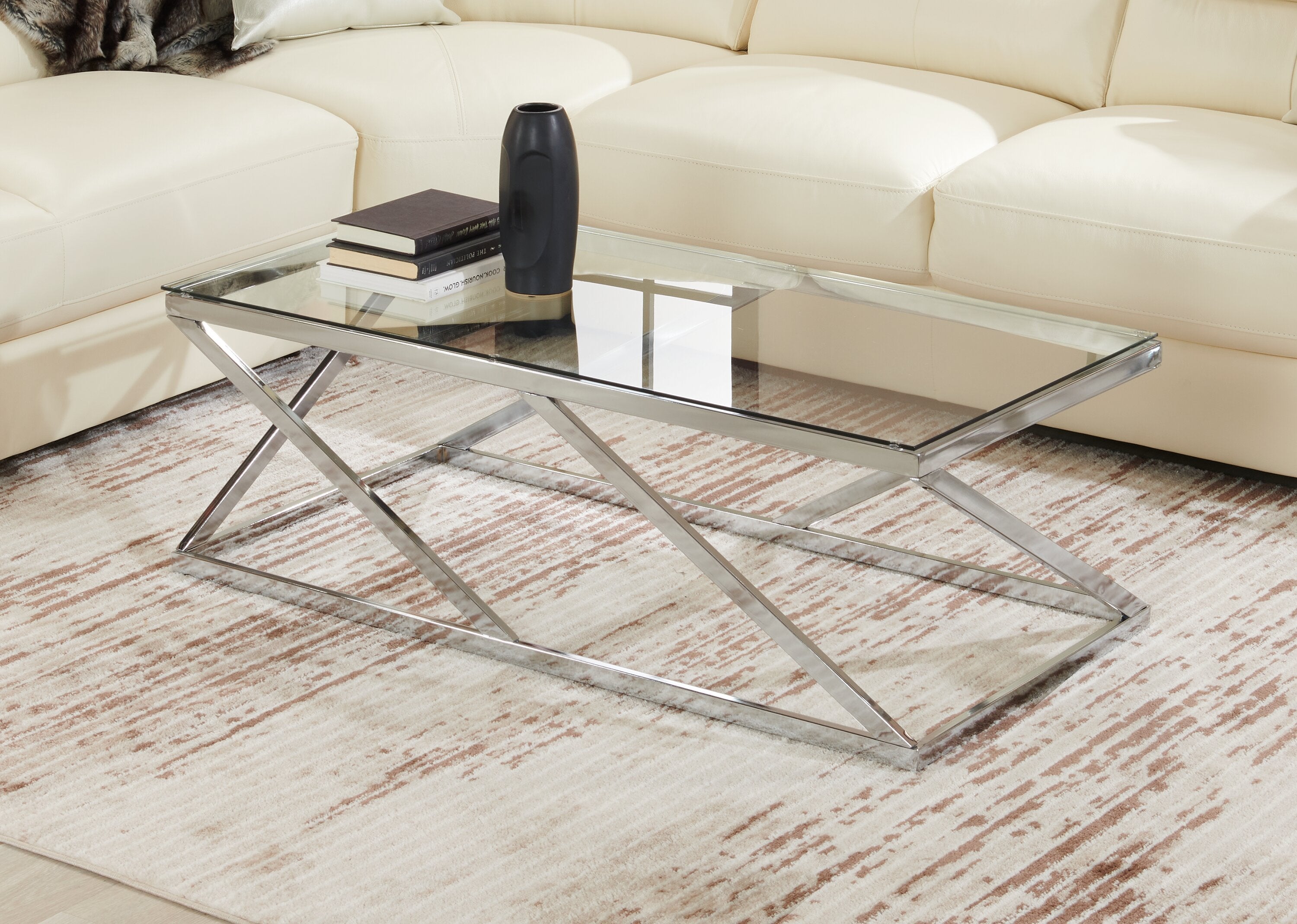 Nixon 47.25" Modern Glass Top Coffee Table - Chrome with Metal Base|Table à café moderne Nixon de 47,25 po avec dessus en verre - chromée avec base en métal
