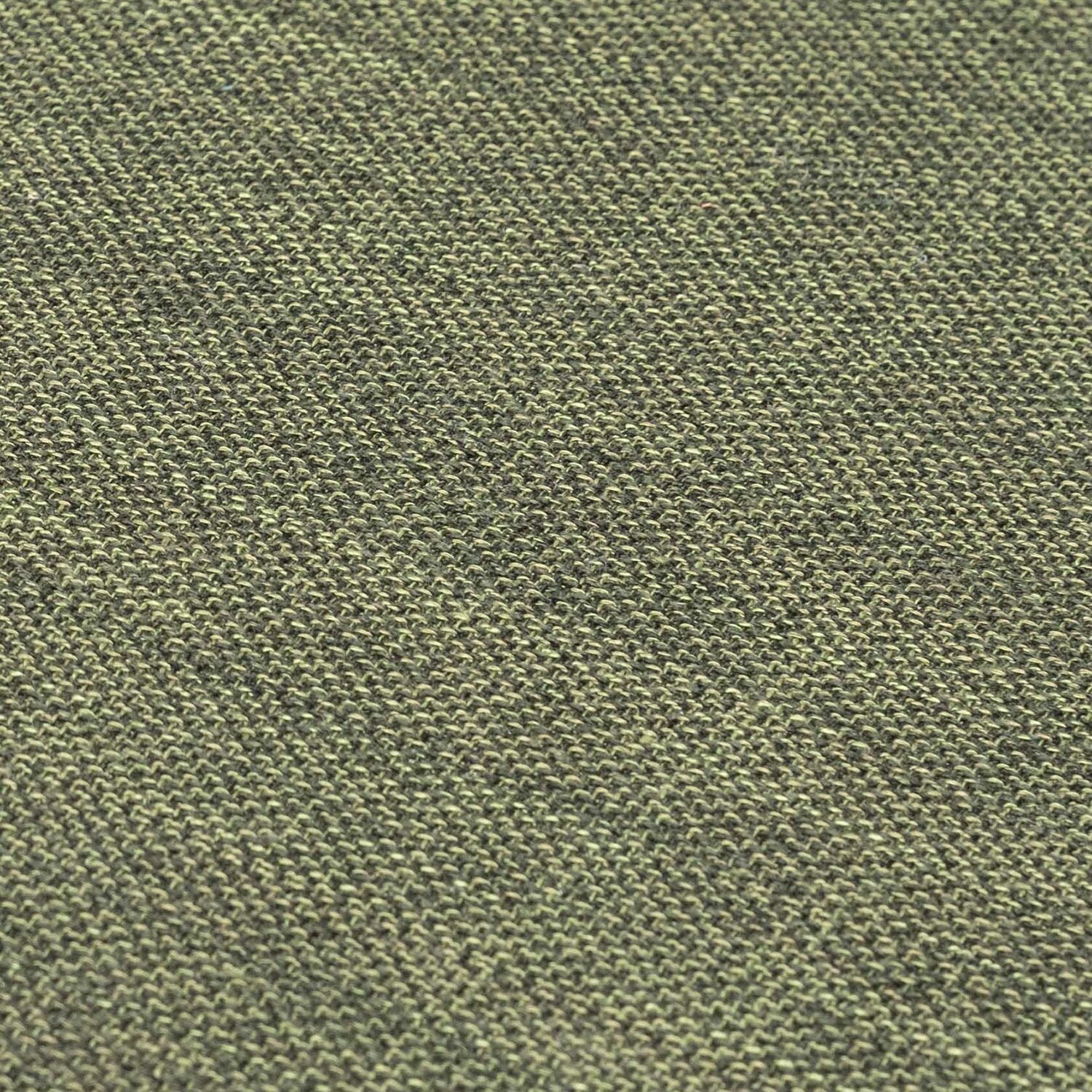 Kort & Co. Freeman 88" Linen-Look Fabric Sofa with Wood Base and Tufted Back Cushions - Avocado Green | Sofa Freeman Kort & Co. de 88 po en tissu d’apparence lin avec pattes en bois et coussins de dossier capitonnés - vert avocat