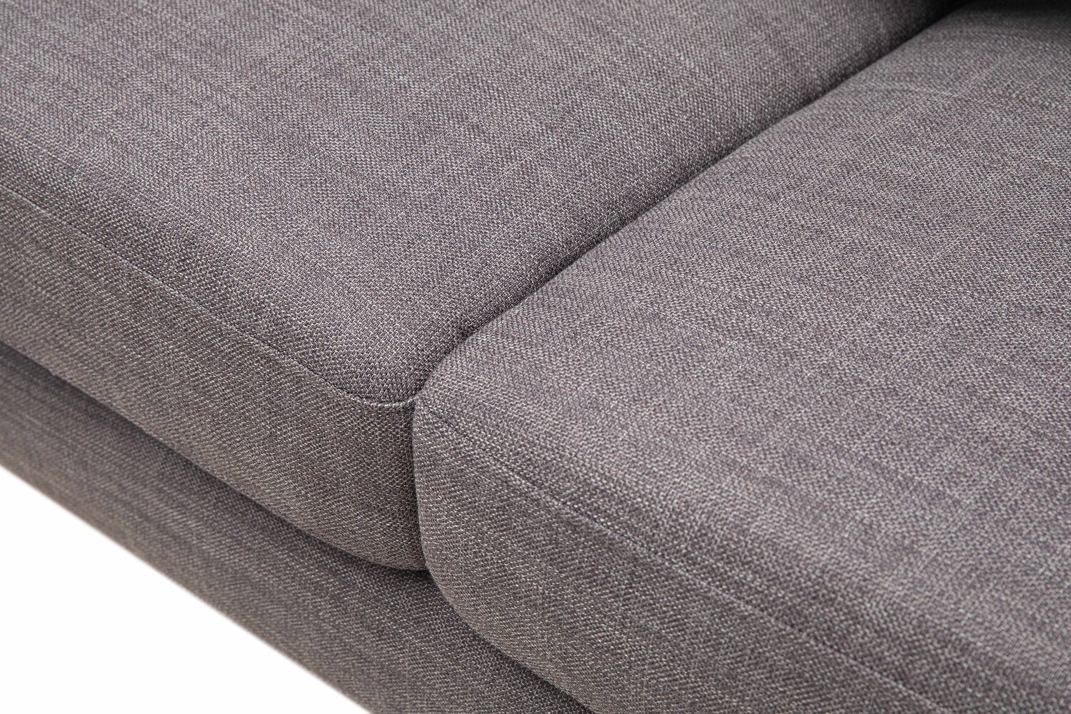 Kort & Co. Freeman 88" Linen-Look Fabric Sofa with Wood Base and Tufted Back Cushions - Charcoal Grey | Sofa Freeman Kort & Co. de 88 po en tissu d’apparence lin avec pattes en bois et coussins de dossier capitonnés - gris anthracite