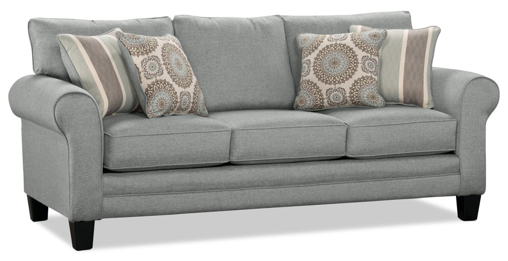 Made in Canada Tula 88" Fabric Sofa with Rolled Arms and Accent Pillows - Mist Grey  | Sofa Tula de 88 po fabriqué au Canada en tissu avec accoudoirs enroulés et coussins décoratifs - gris brume