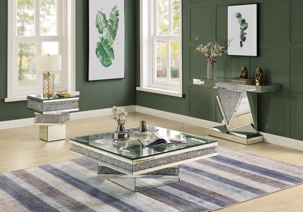 Rosie 39" Glam Mirror & Glass Top Coffee Table - Silver Metal with Diamond Look Legs|Table à café somptueuse Rosie de 39 po avec dessus en miroir et en verre - métal argenté avec pattes à apparence de diamant