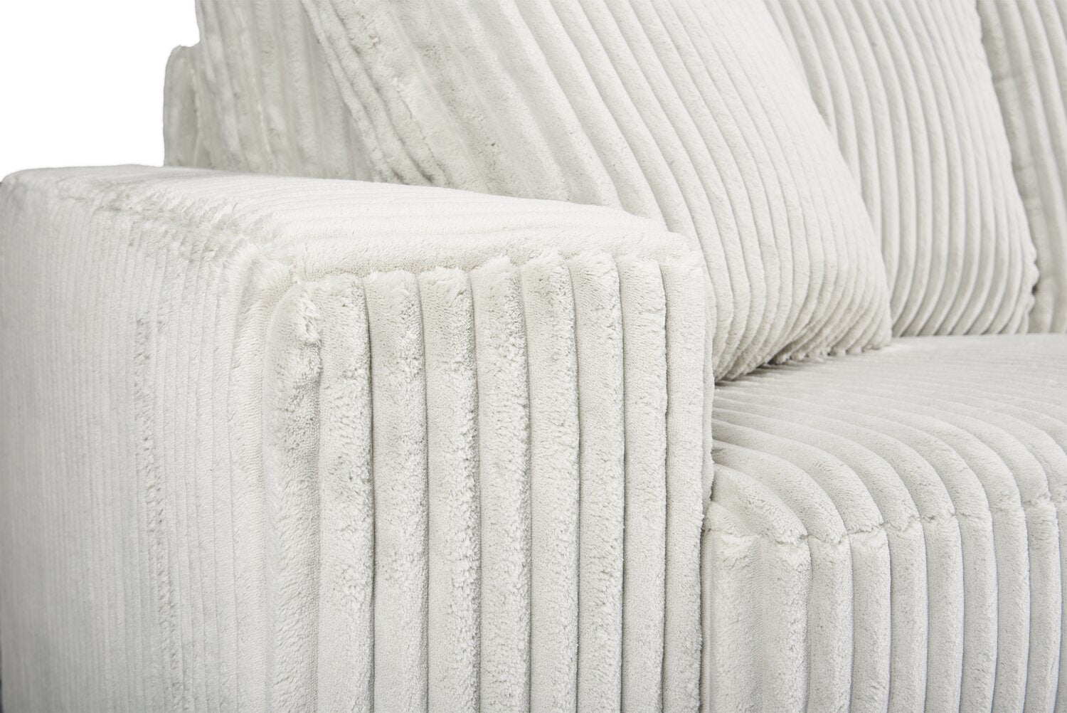 Willow 87" Light Grey Fabric Sofa with Track Arms and Reversible Seat and Back Cushions | Sofa Willow de 87 po en tissu gris clair avec accoudoirs rectilignes et coussins de siège et de dossier réversibles | WIL2GYSF