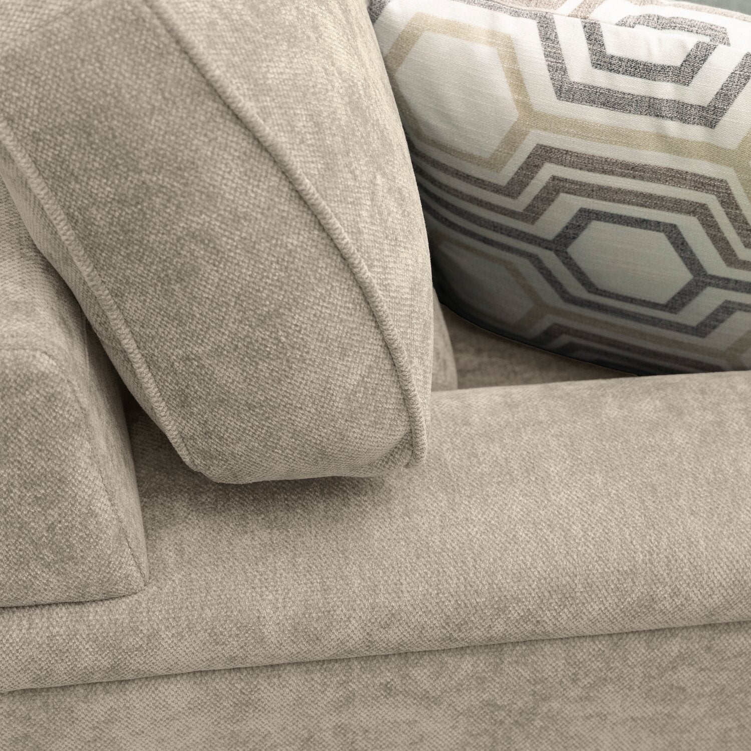 Lyric 88.1" Chenille Fabric Sofa with Reversible Seat Cushions, Accent Pillows and Wood Legs - Taupe | Sofa Lyric de 88,1 po en tissu de chenille avec coussins de siège réversibles, coussins décoratifs et pattes en bois - taupe