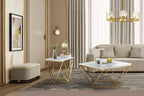 Amanda 31.5" Modern Square Coffee Table - White Marble Top with Gold Metal Base | Table à café carrée moderne Amanda de 31,5 po - dessus en marbre blanc avec base en métal doré