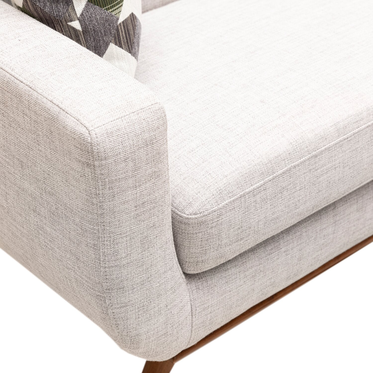 Kort & Co. Freeman 80” Linen-Look Fabric Condo Size Sofa with Wood Legs - Dove White | Sofa Freeman de Kort & Co. de 80 po de format condo en tissu d’apparence lin avec base et pattes en bois - blanc colombe