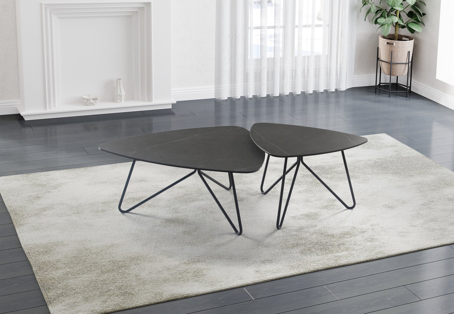 Hamilton 37.99" Modern Triangular Coffee Table - Grey Marble Look Top with Black Metal Legs|Table à café triangulaire moderne Hamilton de 37,99 po - dessus en imitation de marbre gris avec pattes en métal noir