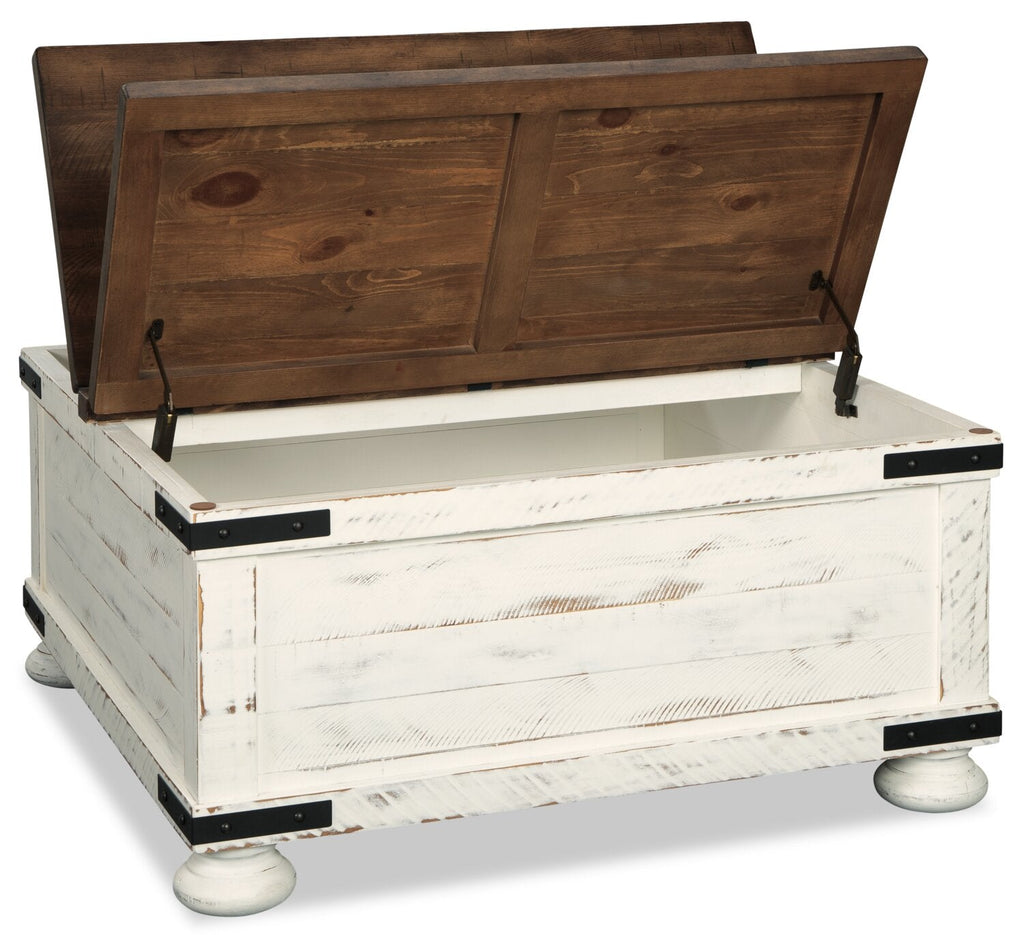 Benjy 36" Rustic Coffee Table Trunk with Storage - Two Tone Wood|Table à café coffre rustique Benjy de 36 po avec rangement - bois deux teintes