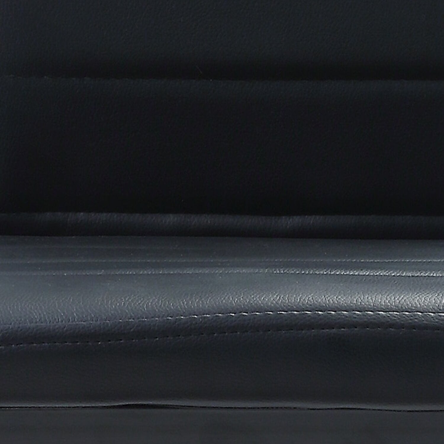 Onyx Dining Chair with Vegan-Leather Fabric, Metal - Black | Chaise de salle à manger Onyx en tissu de cuir végétalien et en métal - noire