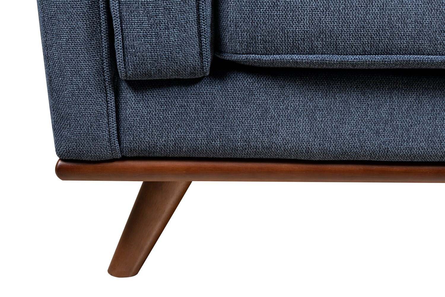 Kort & Co. Kassia 90.6" Linen-Look Fabric Sofa with Wood Base and Legs - Blue | Sofa Kassia de Kort & Co. de 90,6 po en tissu d’apparence lin avec base et pattes en bois - bleu