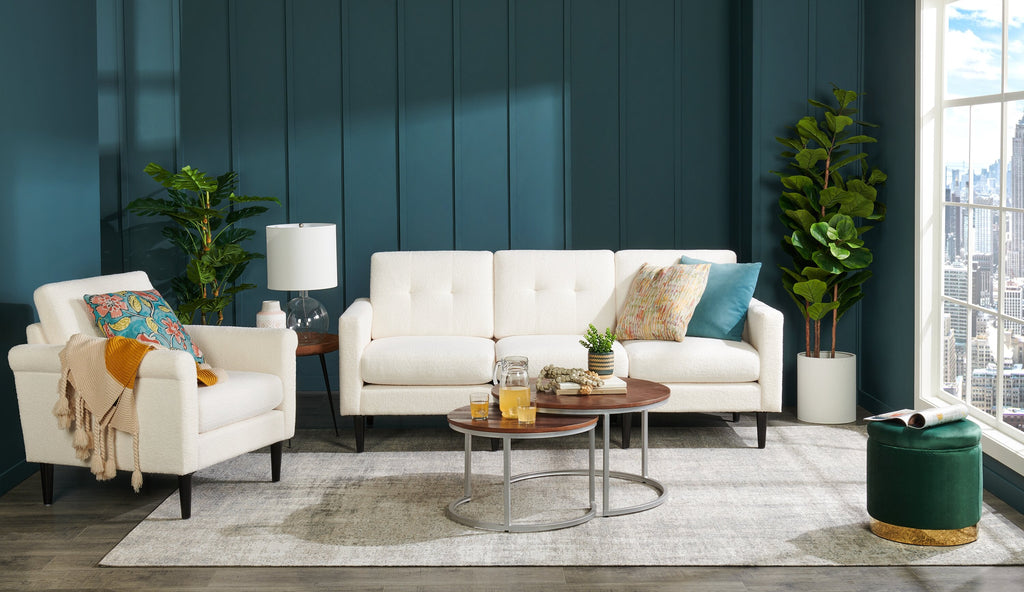 Veranasi 30" Rustic Round Nesting Coffee Tables - Washed Light Brown Wood Top and Iron Legs|Tables à café gigognes rondes rustiques Veranasi de 30 po - dessus en bois brun clair délavé et pattes en fer