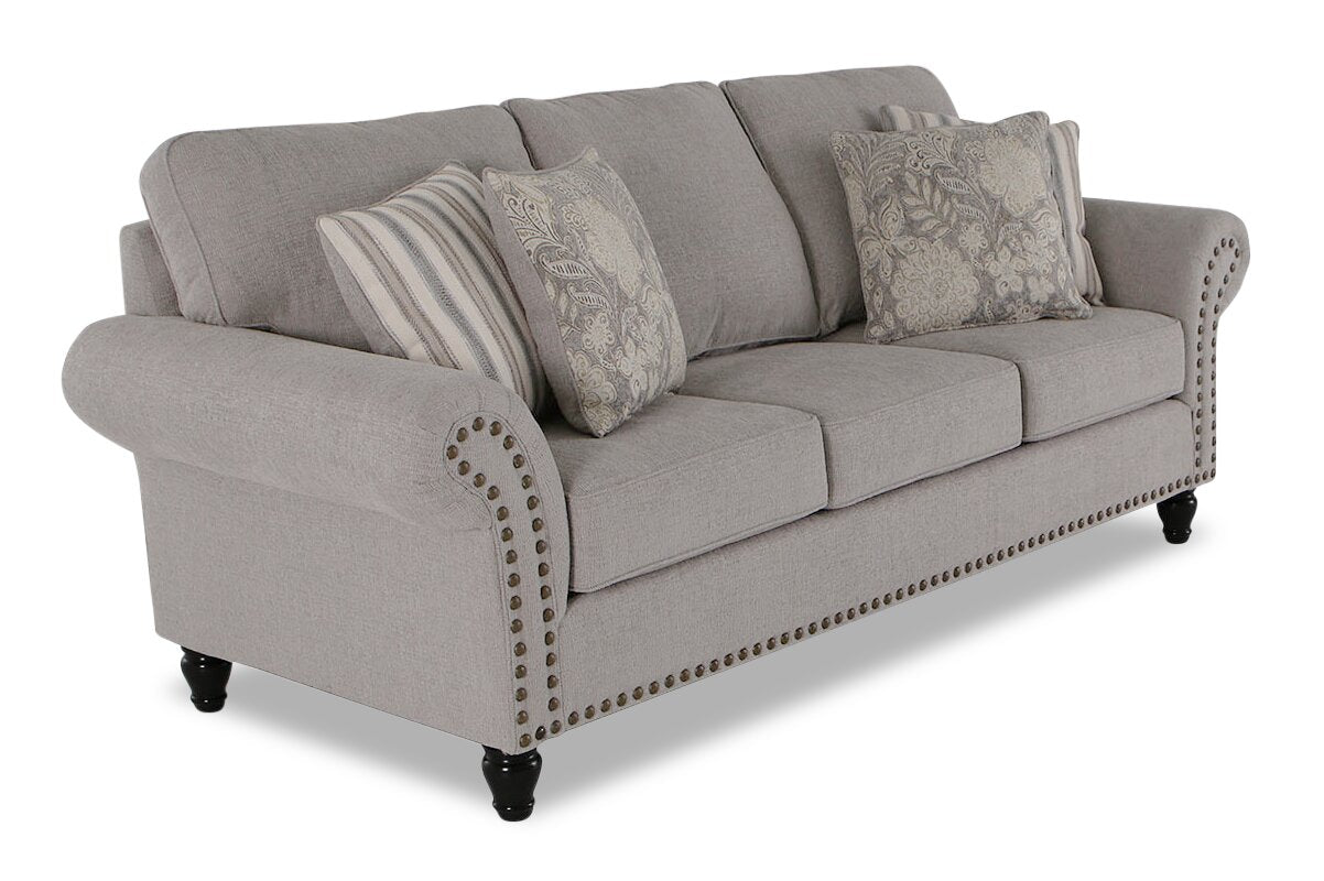 Made in Canada Wynn 93" Chenille Fabric Sofa with Nailhead Trim and Wood Bun Legs - Grey | Sofa Wynn de 93 po fabriqué au Canada en tissu de chenille avec bordure de clous décoratifs et pattes en oignon en bois - gris
