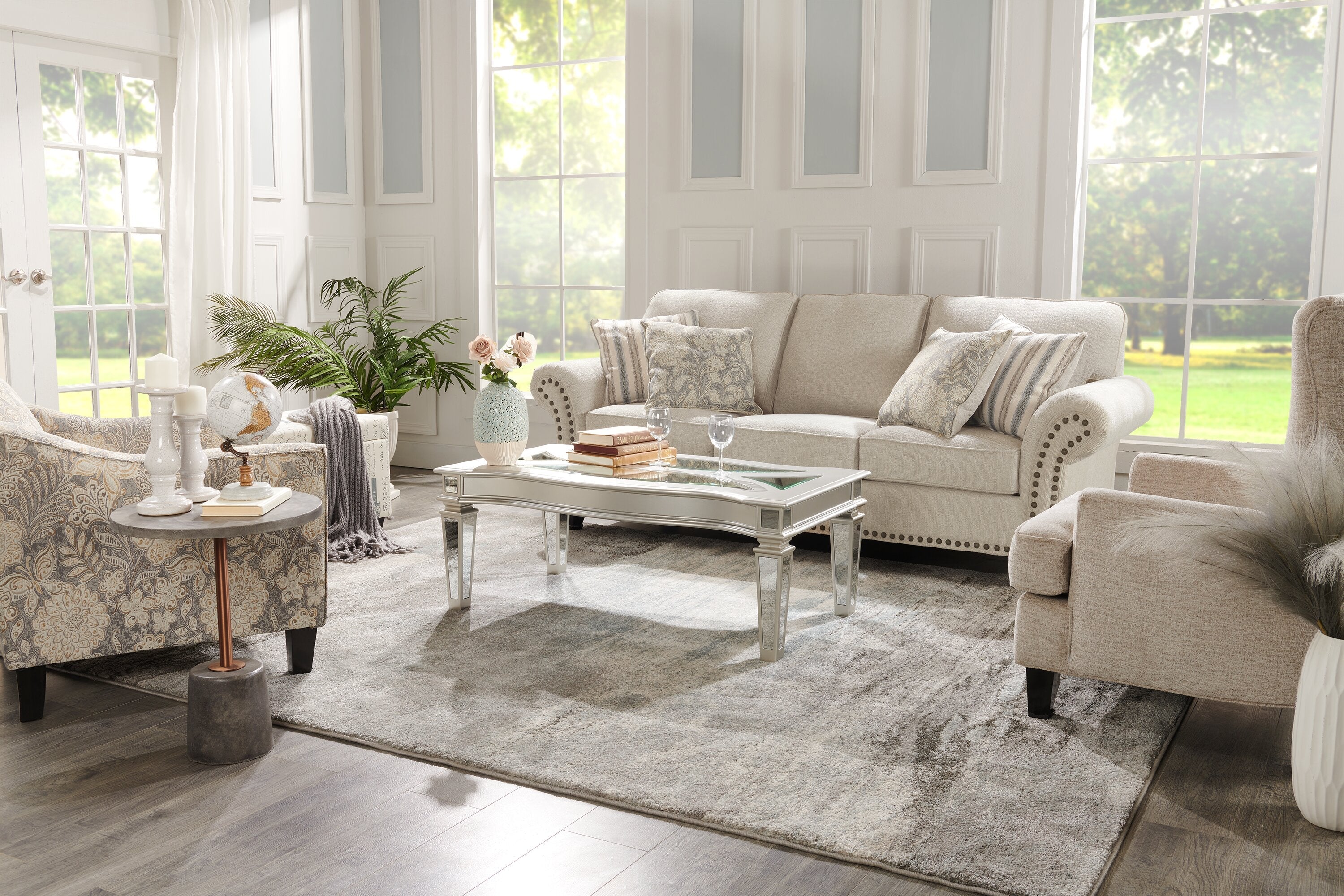 Made in Canada Wynn 93" Chenille Fabric Sofa with Nailhead Trim and Wood Bun Legs - Linen Beige | Sofa Wynn de 93 po fabriqué au Canada en tissu de chenille avec bordure de clous décoratifs et pattes en oignon en bois - beige lin